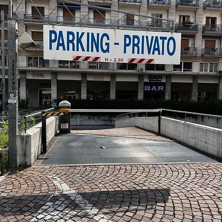 Wallace Luxury فيرونا